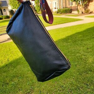 Equipt4u Black Faux  Leather Cosmetic Toiletry Makeup Pouch